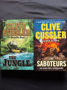 2 Book Bundle - Clive Cussler